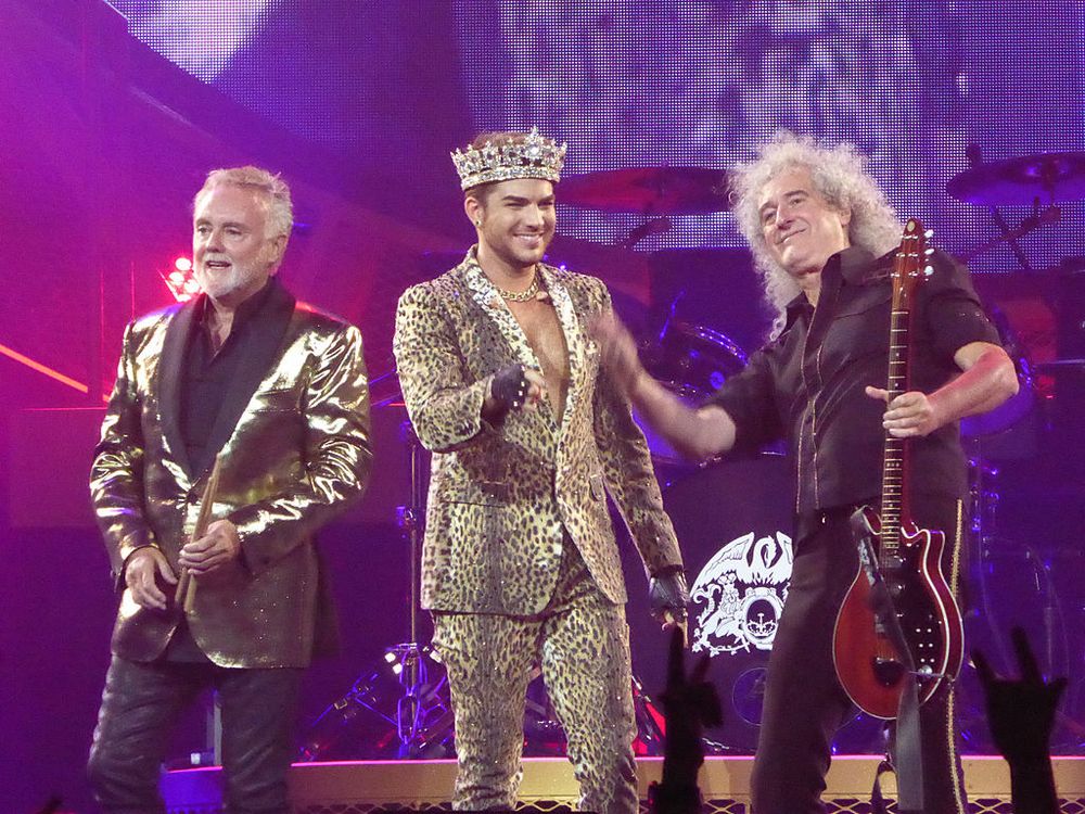 Brian May, guitarrista de Queen, dio positivo de covid
