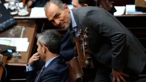 MARTÍN Y LULE  MENEM. Fueron los elegidos para romper el silencio.