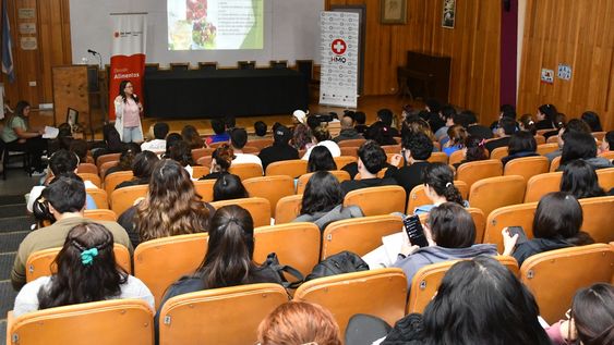 A los cursos presenciales sobre manipulación de alimentos, ahora Salud sumó los virtuales y con una gran demanda.