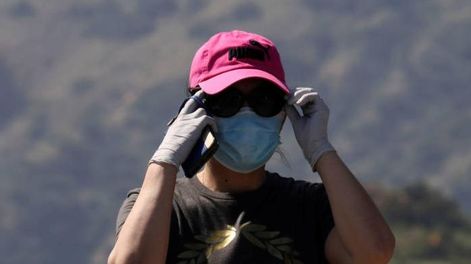 Distancia, tapabocas y, ahora, lentes: la OMS pide proteger los ojos del Covid-19