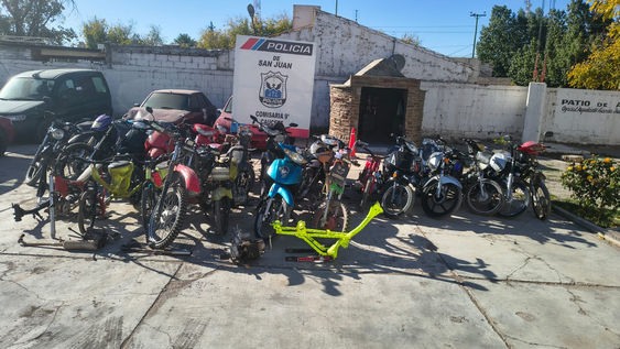 Motos y cuadros fueron secuestrados en talleres clandestinos de Caucete.