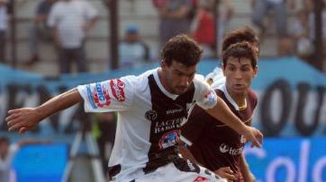 All Boys y Lanús no supieron quebrar la igualdad en Floresta