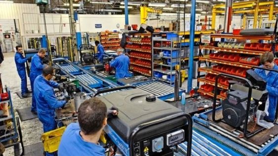 Según el Indec, la actividad económica cayó 1,6% en agosto