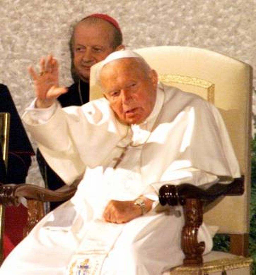 Juan Pablo II y Juan  XXIII serán santos