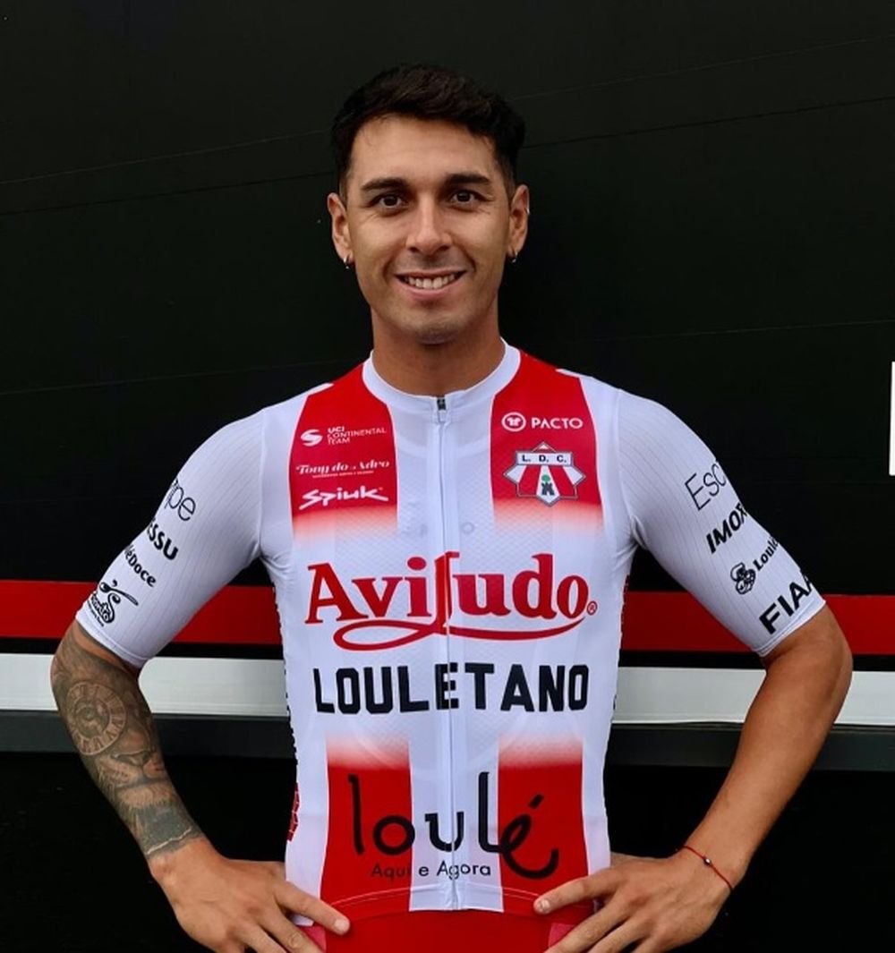 En su regreso a la actividad en Portugal, Nico Tivani se subió al podio en el inicio de una importante Vuelta
