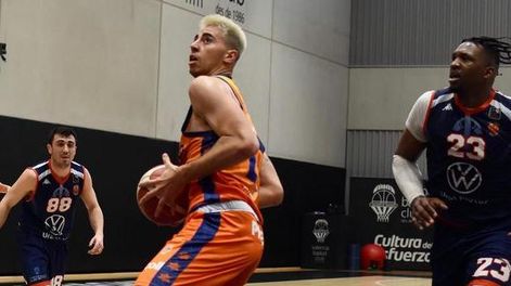 Juan Hierrezuelo cambió de equipo en el básquet español