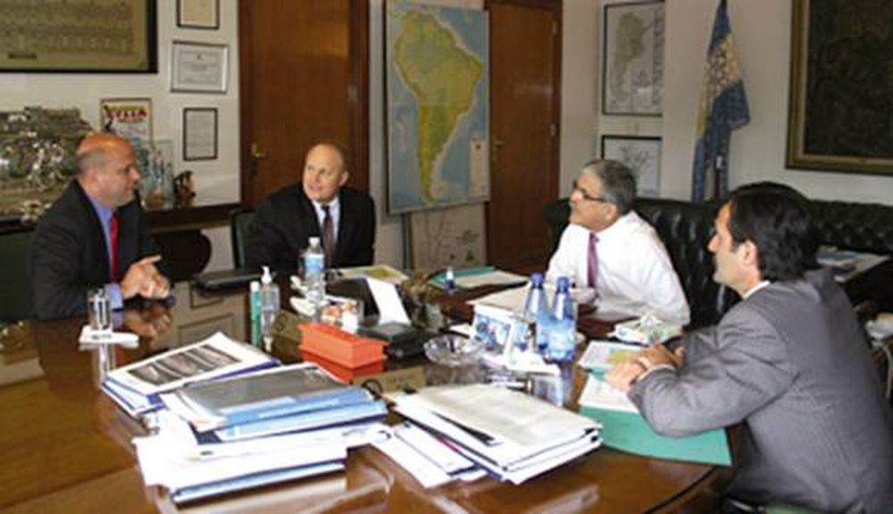 En un mes y medio ya hay compromisos de inversión por 2.200  millones de pesos