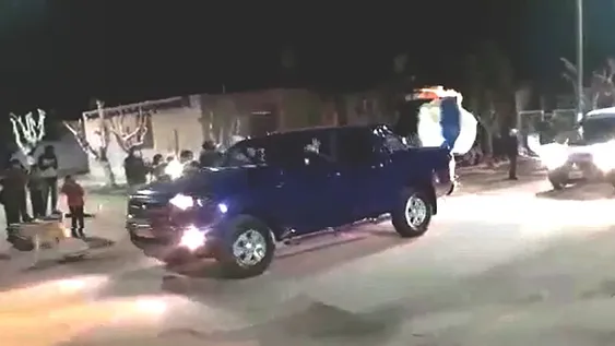 Angaco: salen a criticar una caravana del intendente en plena cuarentena