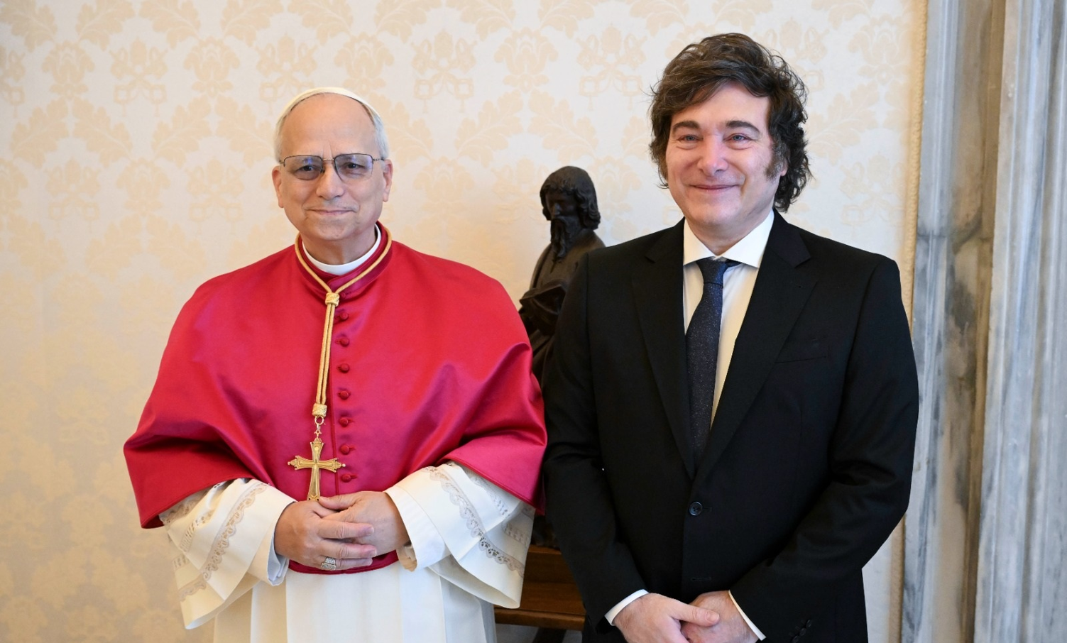 Papa León XIV y Javier Milei.