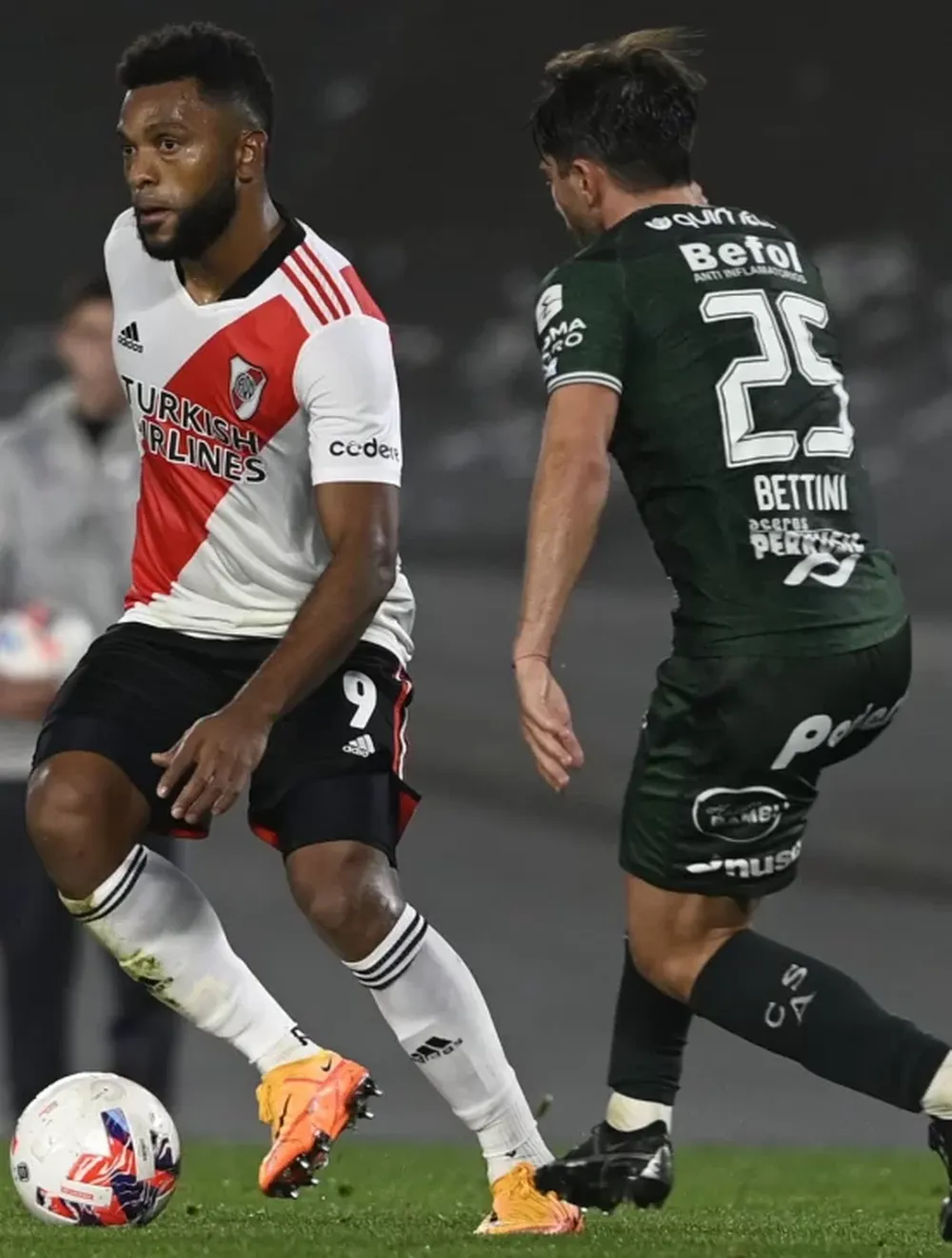 River se topó con su impericia