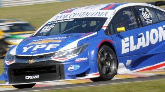 Canapino ganó en infartante final