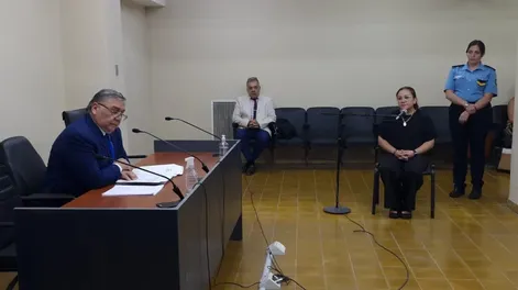 Sentenciaron a un año de prisión condicional y cinco de inhabilitación a la obstetra acusada de negligencia por la muerte de un bebé