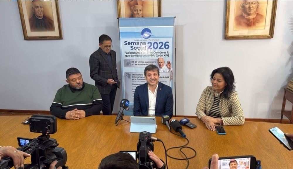 Germán Grosso, Alejandro Quiroga y Gabriela Flores presentaron la Semana Social 2026, que este año pone el cuidado del agua entre sus ejes.