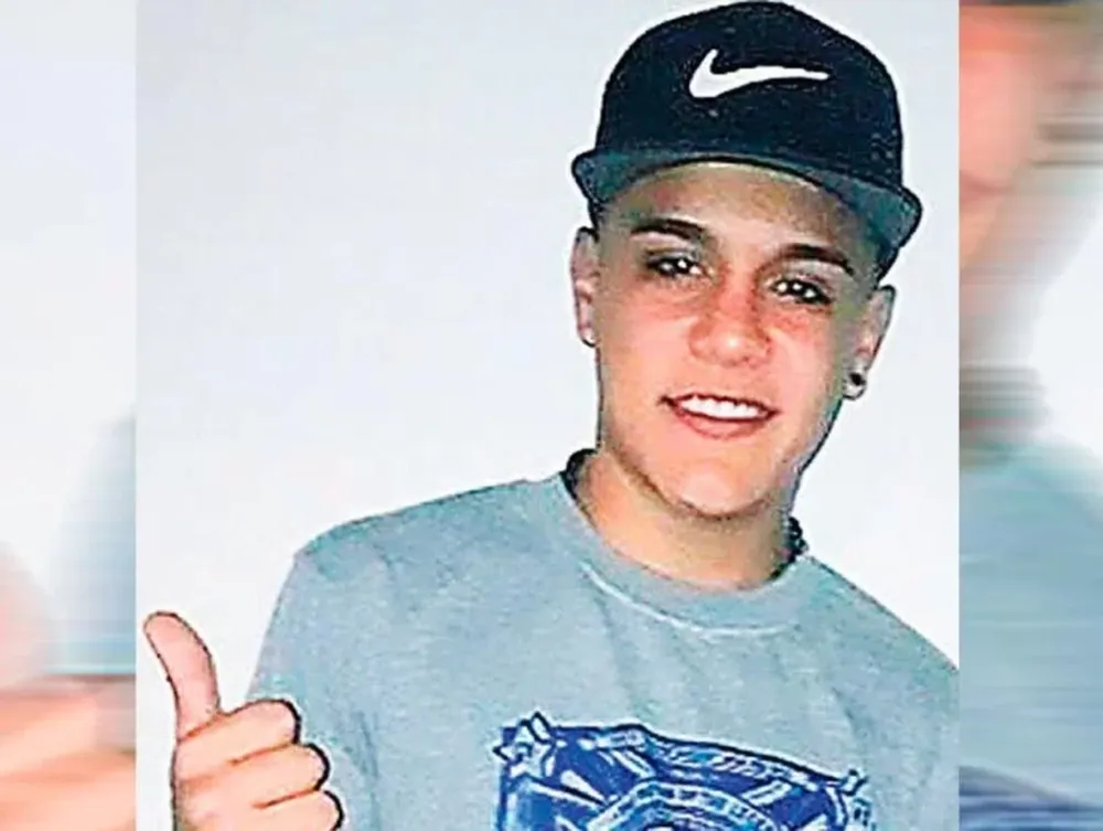 Motochorros asesinaron de un balazo a un futbolista