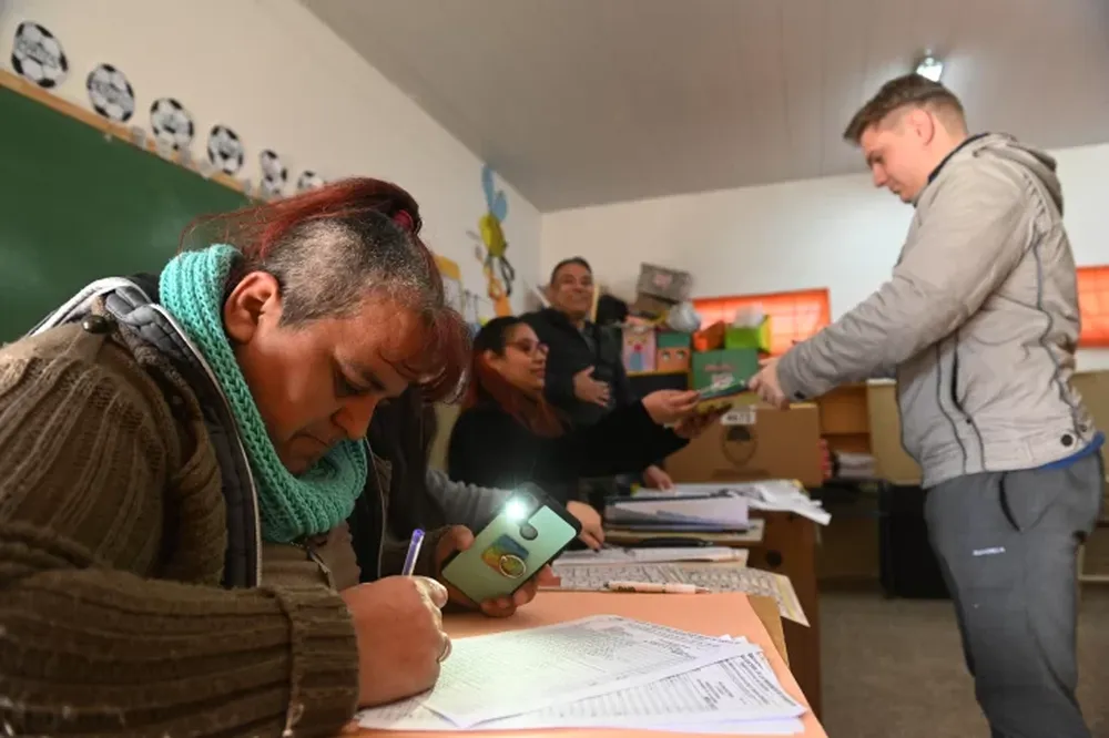 PASO en Santa Fe: Pullaro ganó la pulseada que envalentona a JxC y complica al peronismo