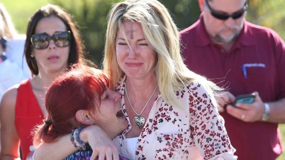 El atacante de Florida era un exalumno que ya había amenazado a sus compañeros