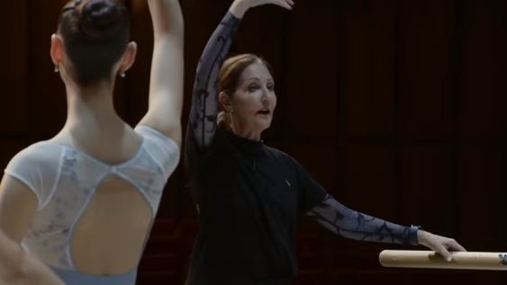 El Ballet del Teatro Colón recibirá a la gran maestra norteamericana, en una clase disponible para todo el país.&nbsp;