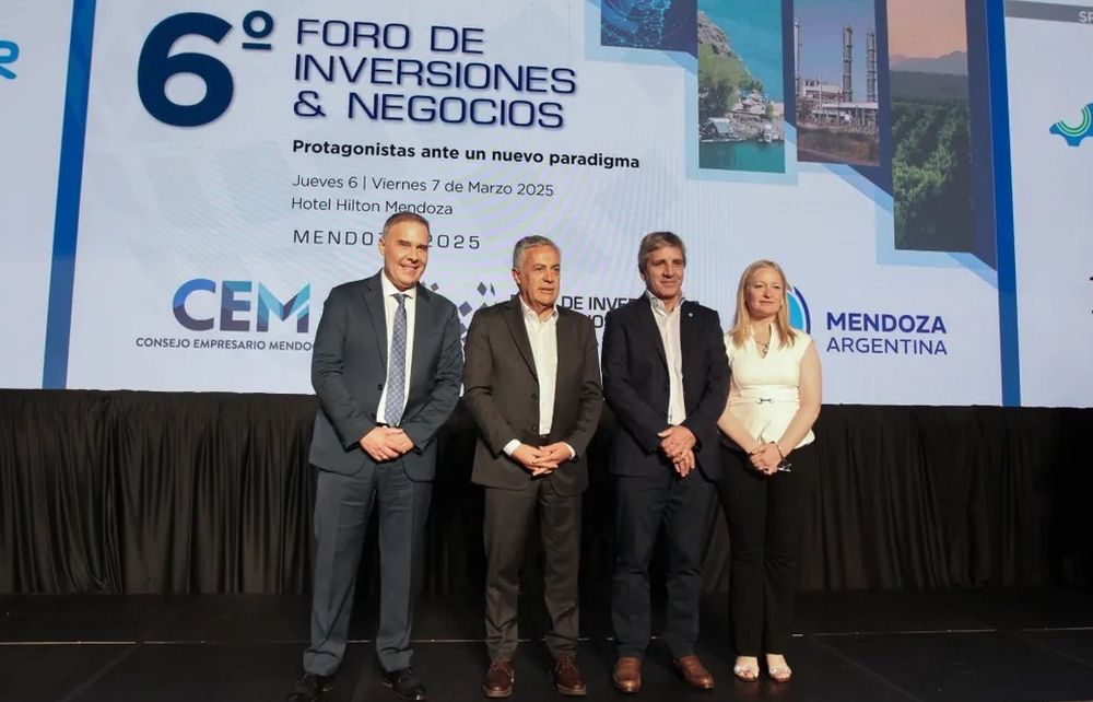 Por segundo año consecutivo, el ministro de Economía de la Nación, Luis Caputo, participará del Foro de Inversiones & Negocios de Mendoza. Del encuentro trambién participarán funcionarios y empresarios de San Juan.