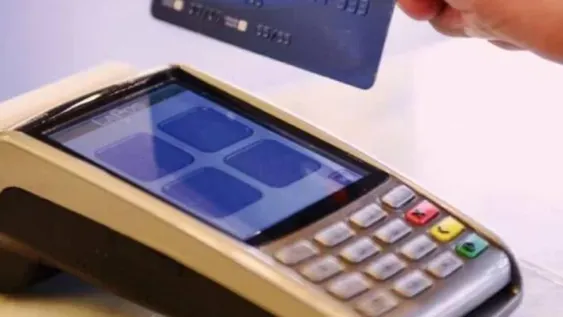 AFIP duplicó el monto del reintegro por compras con tarjeta de débito de jubilados y AUH