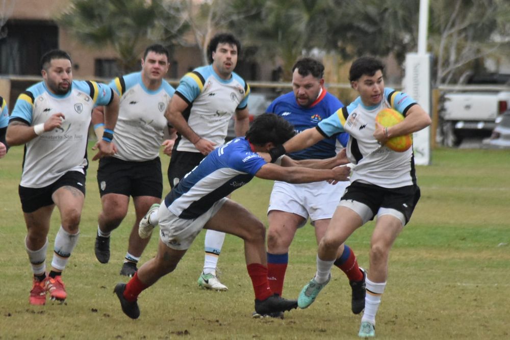 A Mendoza. Universitario se medirá con Los Tordos en una nueva fecha del Top 8 Oro.