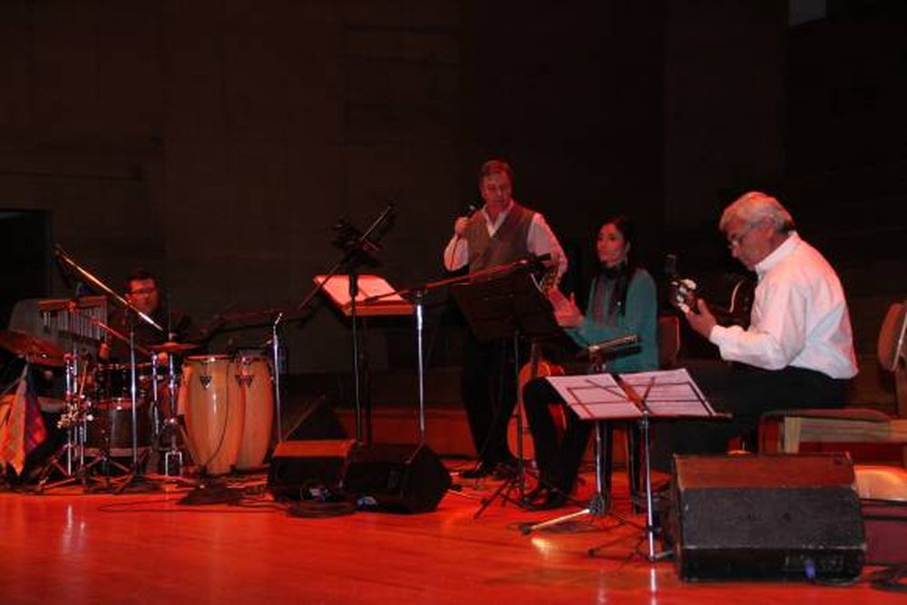 Aplaudido homenaje a Buenaventura