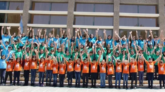 Pequeñas voces en pantalla