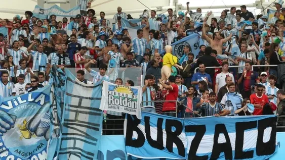 Brasil deportó a 5 barras argentinos en un control migratorio