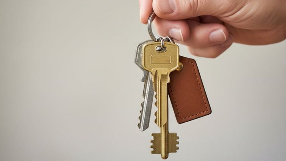 Dónde dejar las llaves de casa para que no se vaya el dinero, según el Feng Shui.