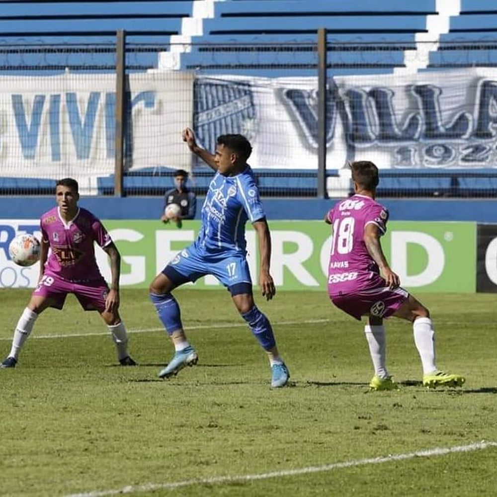 Arsenal amargó a Godoy Cruz en el regreso al Feliciano Gambarte