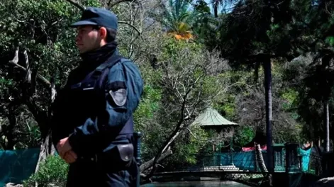 Hallaron un cadáver flotando en los lagos de Palermo