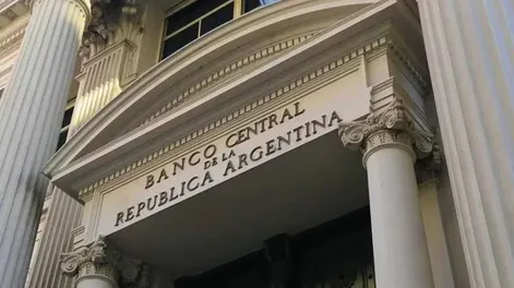 El dólar soja ingresó más de 1.000 millones de dólares en un día y el Banco Central compró 451 millones