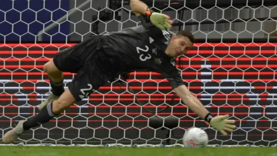 “Brasil es un equipazo, pero vamos a ir a ganar”, afirmó “Dibu” Martínez