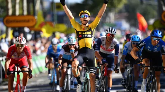 Van Aert sigue intratable