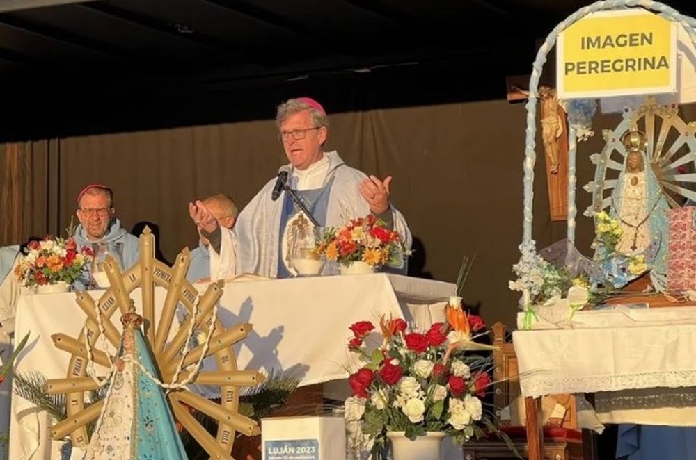 Dura crítica de la Iglesia por la inflación: “Nos meten la mano en el bolsillo, es el impuesto de los pobres”