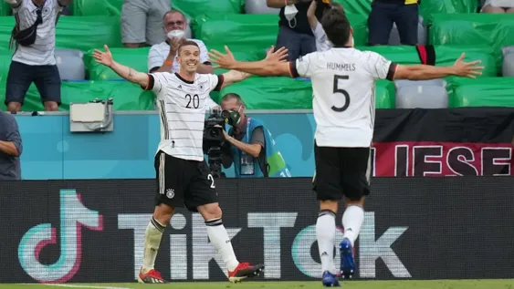 Alemania dio el golpe y venció a Portugal