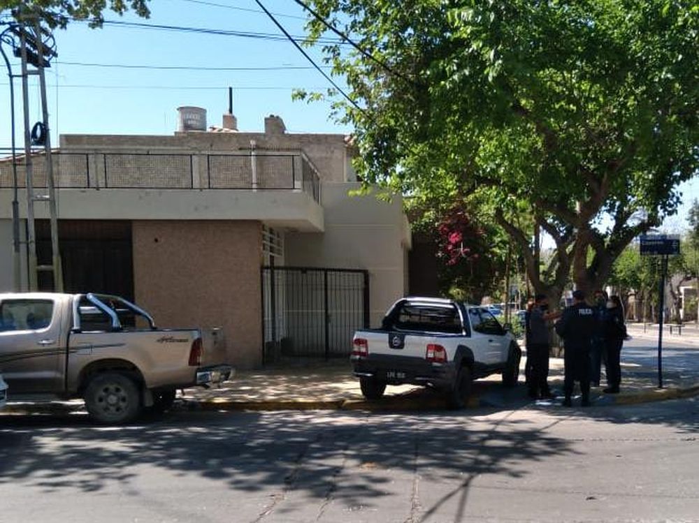 Aparatoso choque en un cruce transitado de Libertador, en la zona centro