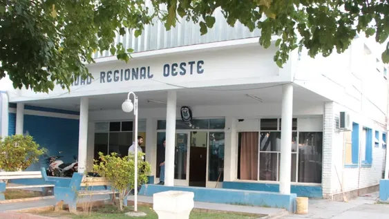 Demencial: violento golpeó a su mujer por celos sobre un comentario que le hizo