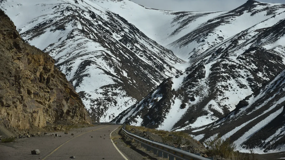 paso de agua negra: detectaron tres aludes en la ruta 150 y sumaran expertos para monitorear avalanchas