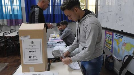 El 65% del padrón votó en siete departamentos de Mendoza donde se adelantaron las PASO