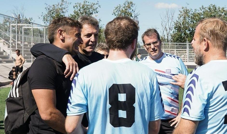 ¿Ganó o perdió Munisaga en el picadito con Massa? La lectura del partido y la charla de asado entre el PJ y el FR