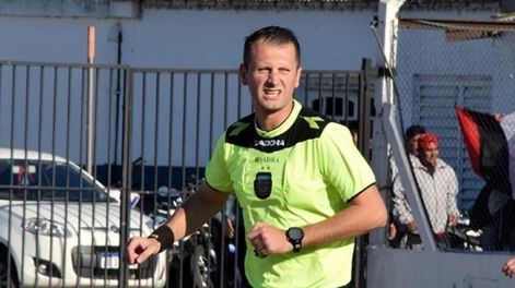 Un polémico árbitro conocido por los equipos sanjuaninos fue agredido por un hincha en Pergamino