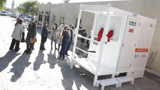 Trasladan cabina de Emicar al Estadio del Bicentenario y  habilitan sitio web para consultar testeos