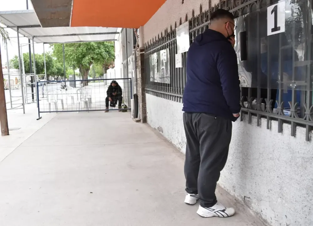 En la última semana hubo un freno al leve crecimiento en la curva de casos