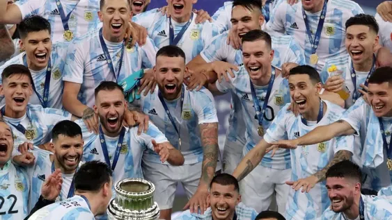 La alegría indescriptible de Romero, Di María y ‘Dibu’ Martínez