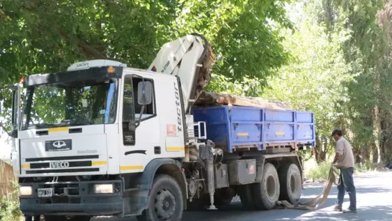 Otros $148 millones a municipios y kit de materiales a los más afectados