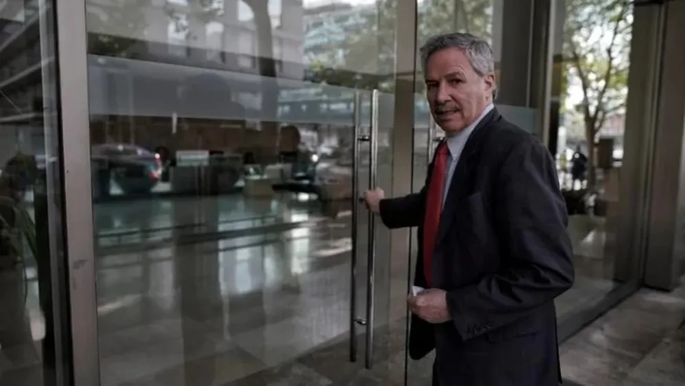 Solá: “Hay posibilidades de que algunos argentinos no puedan regresar”