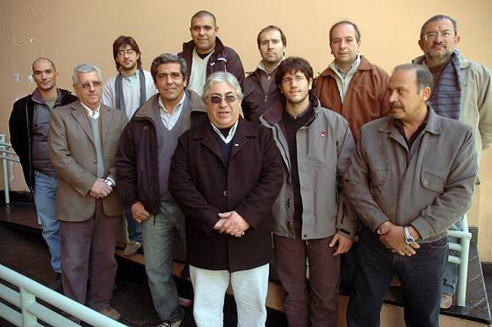 Se unen 5 centros comerciales y compiten con el de San Juan