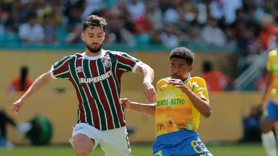 ADENTRO. Fluminense se metió en la Fase Final tras un pobre empate.