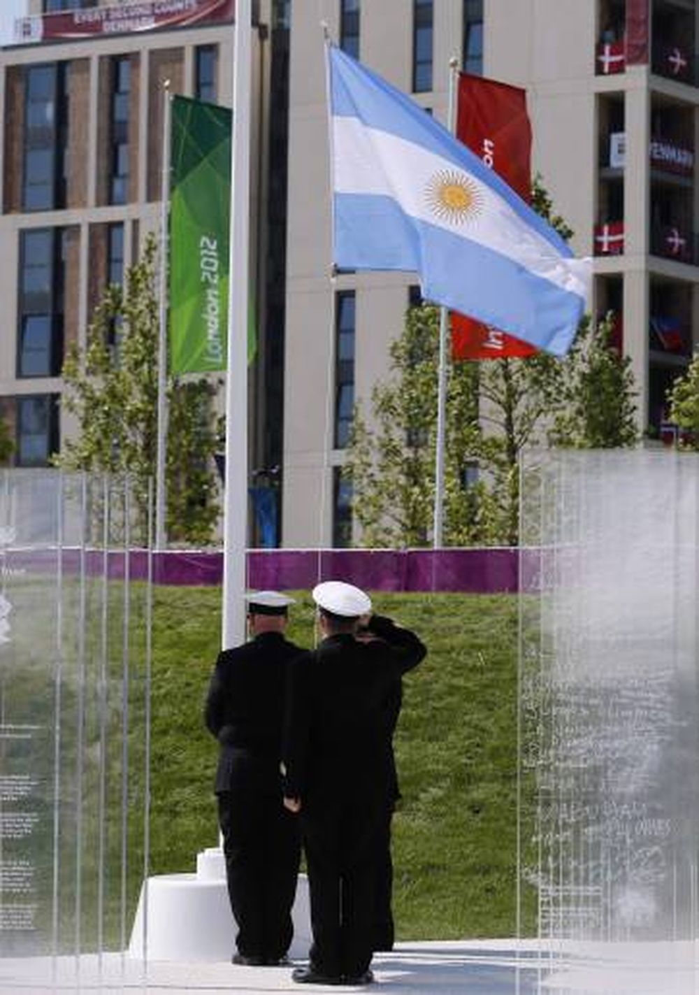 Ya flamea la celeste y blanca