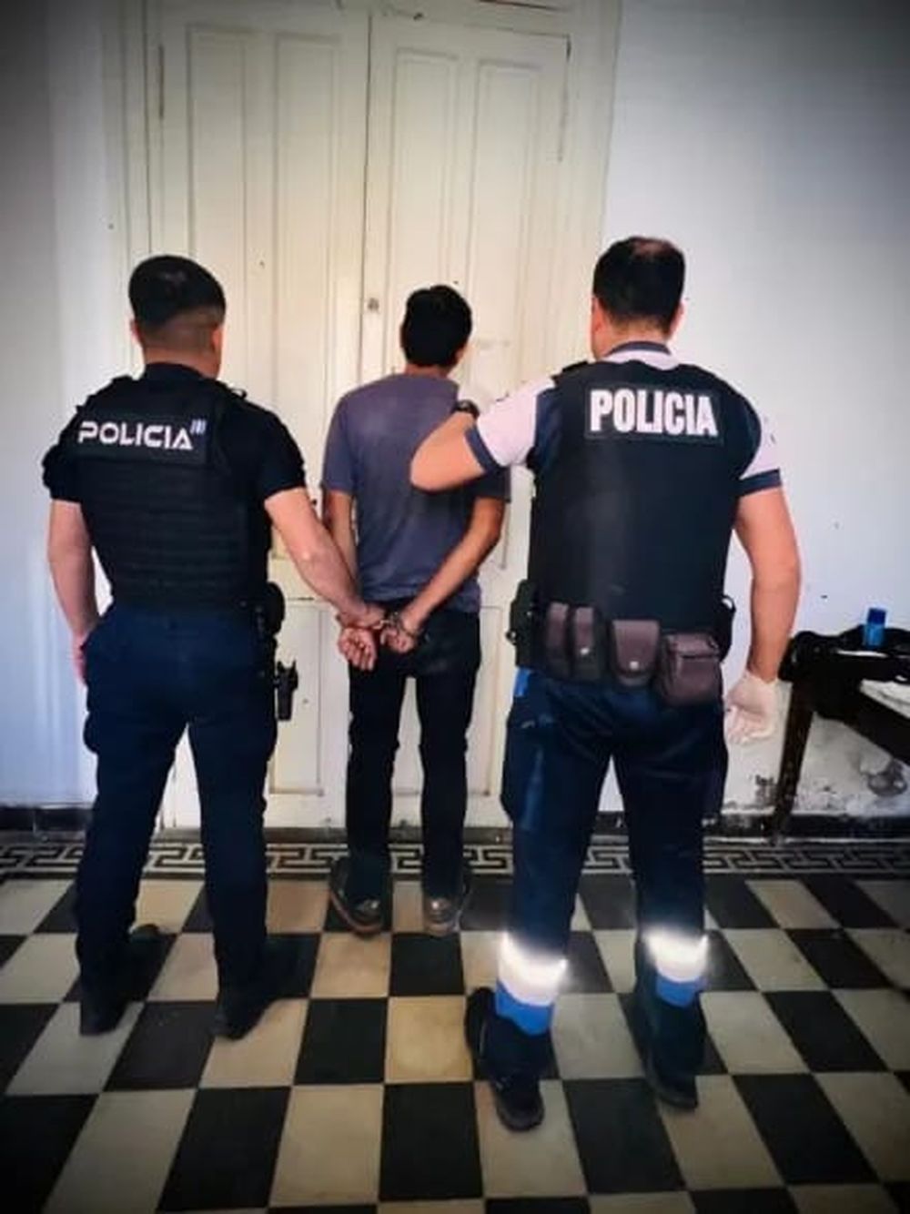 Estaba prófugo del Penal y cayó en Mendoza intentando comprar con un DNI de un fallecido